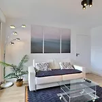Park - Avec Balcon Et Parking شقة *
