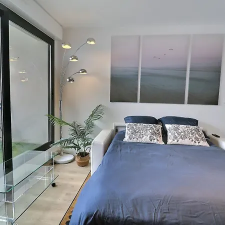 아파트 Park - Calme - Balcon - Mon Groom *