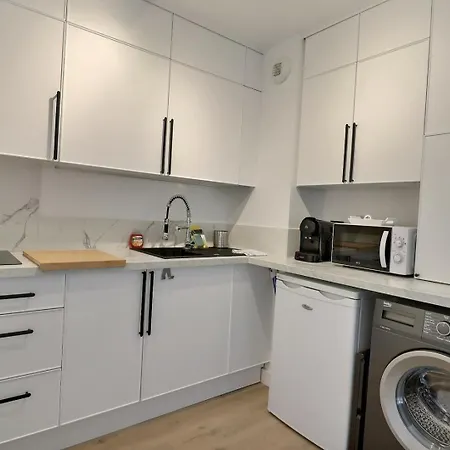 Park - Calme - Balcon - Mon Groom * 트루아